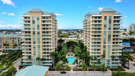 625 Casa Loma Boulevard Boynton Beach FL 33435