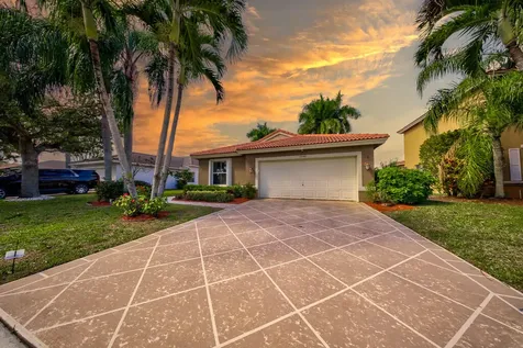 5540 Muirfield Village Circle Lake Worth FL 33463