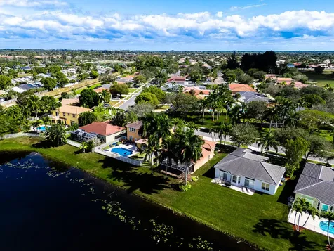 5540 Muirfield Village Circle Lake Worth FL 33463