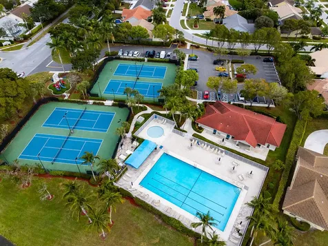 5540 Muirfield Village Circle Lake Worth FL 33463