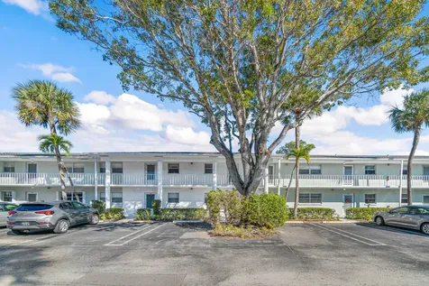2700 Sw 22nd Avenue Delray Beach FL 33445