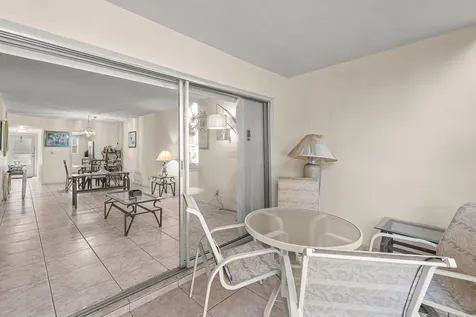 2700 Sw 22nd Avenue Delray Beach FL 33445