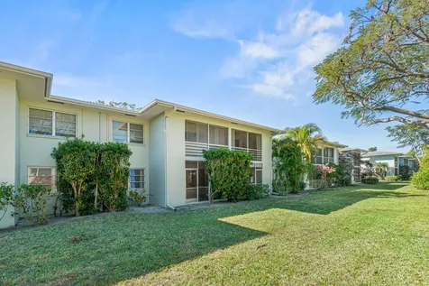 2700 Sw 22nd Avenue Delray Beach FL 33445