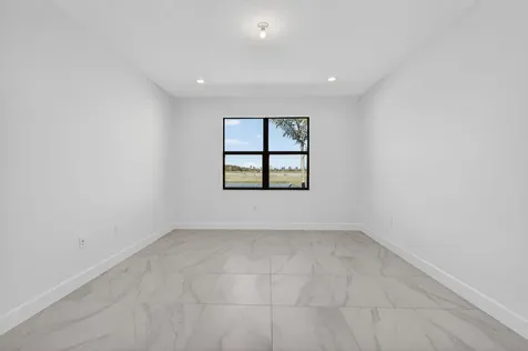 13589 Sw Brightside Way Port Saint Lucie FL 34987