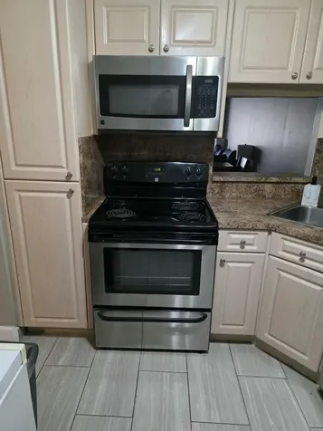 3130 Holiday Springs Boulevard Margate FL 33063