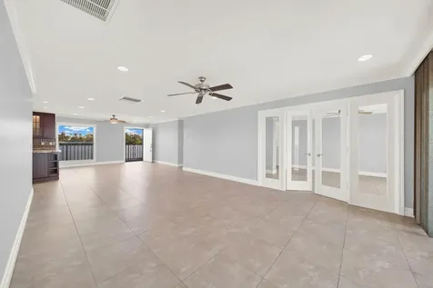 624 Sw Saint Lucie Crescent Stuart FL 34994