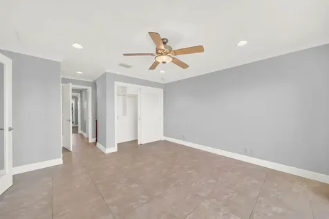 624 Sw Saint Lucie Crescent Stuart FL 34994