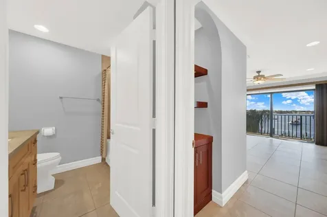 624 Sw Saint Lucie Crescent Stuart FL 34994