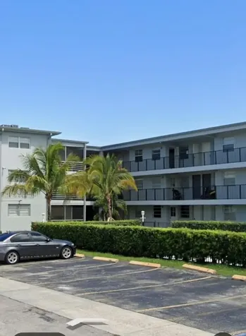 1100 Ne 1st Court Hallandale Beach FL 33009