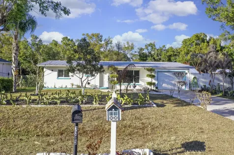 7204 Fort Walton Avenue Fort Pierce FL 34951