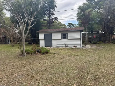7204 Fort Walton Avenue Fort Pierce FL 34951