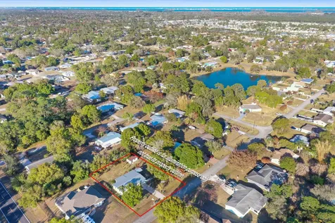7204 Fort Walton Avenue Fort Pierce FL 34951