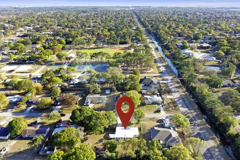 7204 Fort Walton Avenue Fort Pierce FL 34951