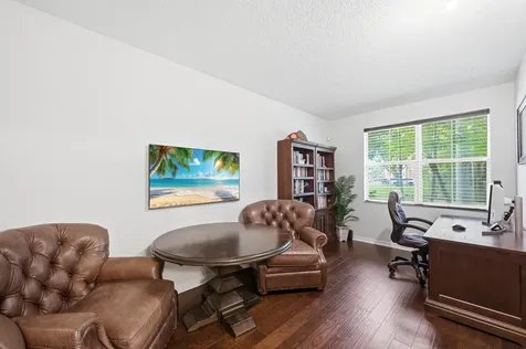 1923 Via Granada Boynton Beach FL 33426