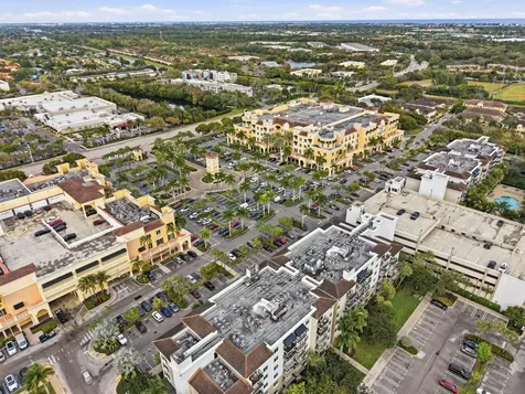 1923 Via Granada Boynton Beach FL 33426
