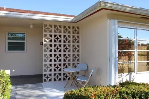 4835 Nw 3rd Court Delray Beach FL 33445