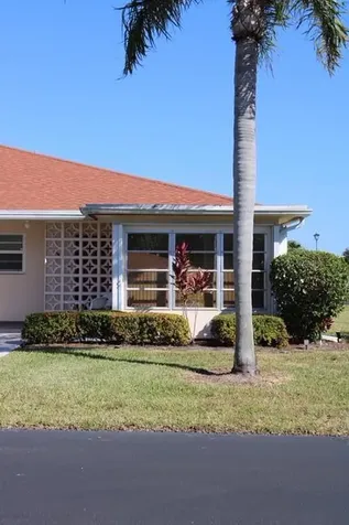 4835 Nw 3rd Court Delray Beach FL 33445