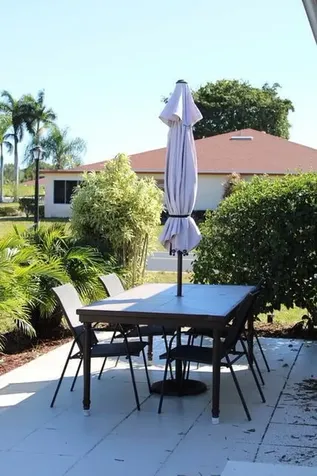 4835 Nw 3rd Court Delray Beach FL 33445