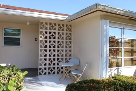 4835 Nw 3rd Court Delray Beach FL 33445