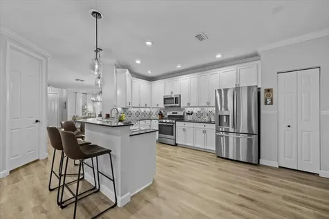 627 Castle Drive Palm Beach Gardens FL 33410