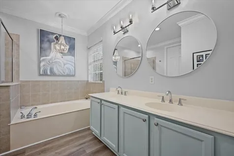 627 Castle Drive Palm Beach Gardens FL 33410