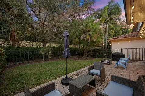 627 Castle Drive Palm Beach Gardens FL 33410