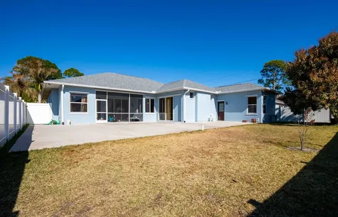 1999 Sw Gourmet Street Port Saint Lucie FL 34953