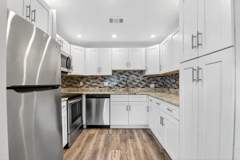 168 Wellington J West Palm Beach FL 33417