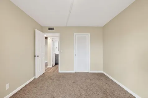 168 Wellington J West Palm Beach FL 33417