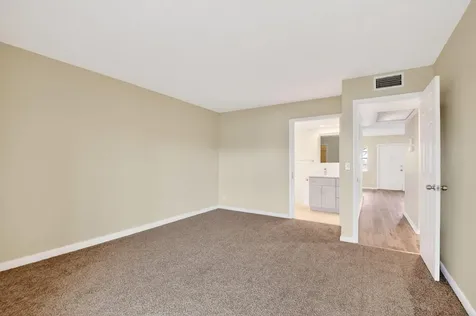 168 Wellington J West Palm Beach FL 33417