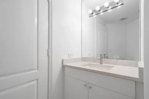 550 SE Mizner Boulevard Boca Raton FL 33432