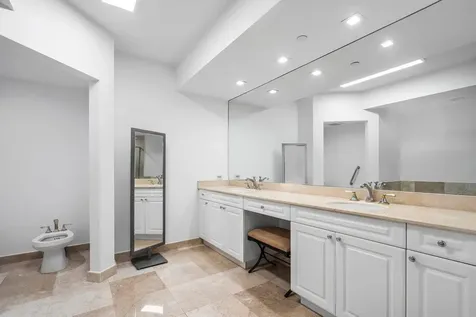 550 SE Mizner Boulevard Boca Raton FL 33432