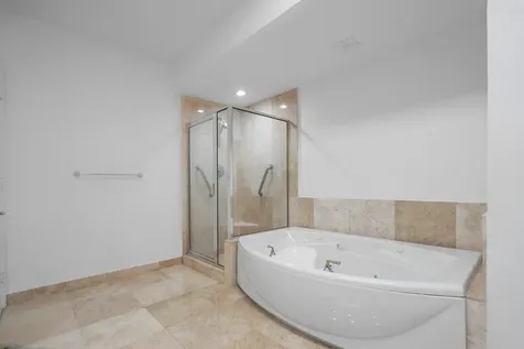 550 SE Mizner Boulevard Boca Raton FL 33432