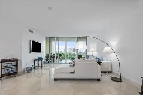 550 SE Mizner Boulevard Boca Raton FL 33432