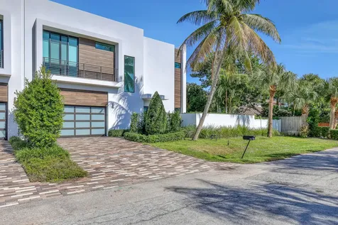 703 NE 5th Street Delray Beach FL 33483