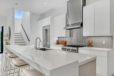 703 NE 5th Street Delray Beach FL 33483