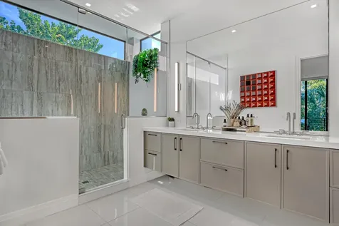 703 NE 5th Street Delray Beach FL 33483
