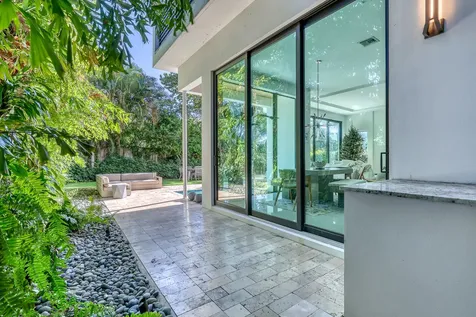 703 NE 5th Street Delray Beach FL 33483