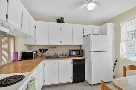 113 Lake Olive Drive West Palm Beach FL 33411