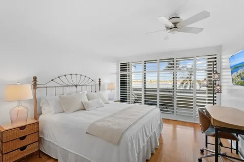 130 Lakeshore Drive North Palm Beach FL 33408