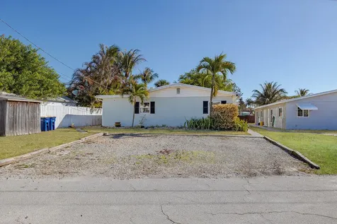 722 Granada Street Fort Pierce FL 34949