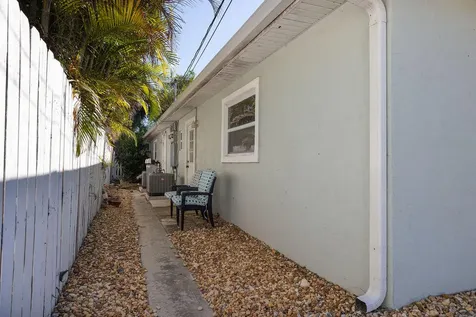 722 Granada Street Fort Pierce FL 34949