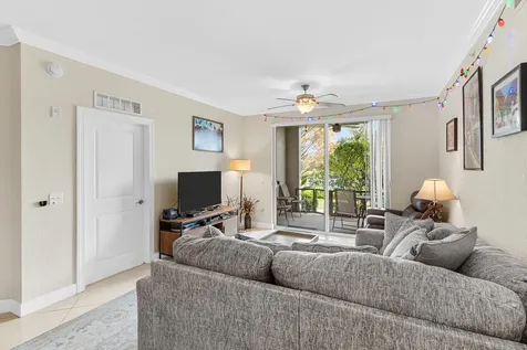 1660 Renaissance Commons Boulevard Boynton Beach FL 33426