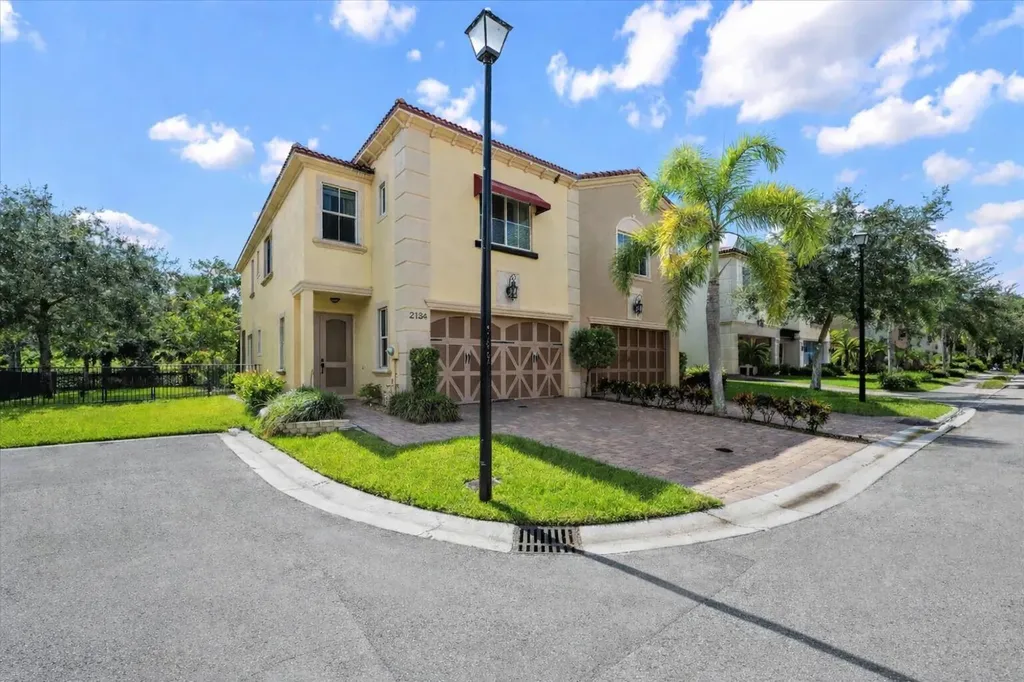 2134 Sabal Tree Court West Palm Beach FL 33411
