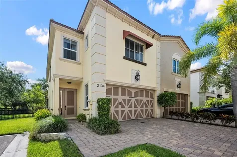 2134 Sabal Tree Court West Palm Beach FL 33411
