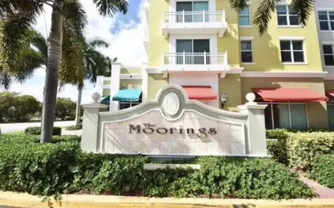 802 W Windward Way Lantana FL 33462