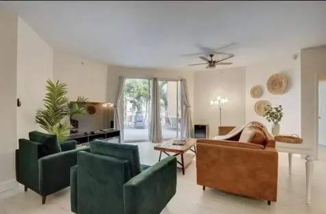 802 W Windward Way Lantana FL 33462