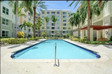802 W Windward Way Lantana FL 33462