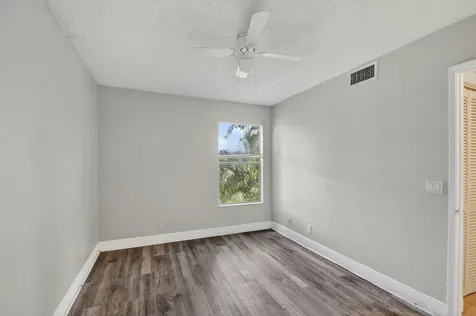 1541 Balfour Point Drive West Palm Beach FL 33411