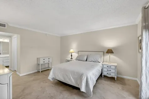 14 Se Turtle Creek Drive Jupiter FL 33469